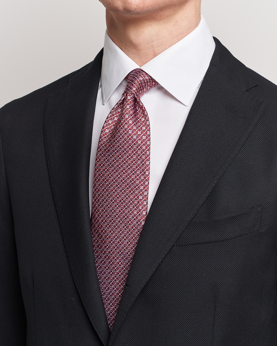 SILK deals TIE Brioni