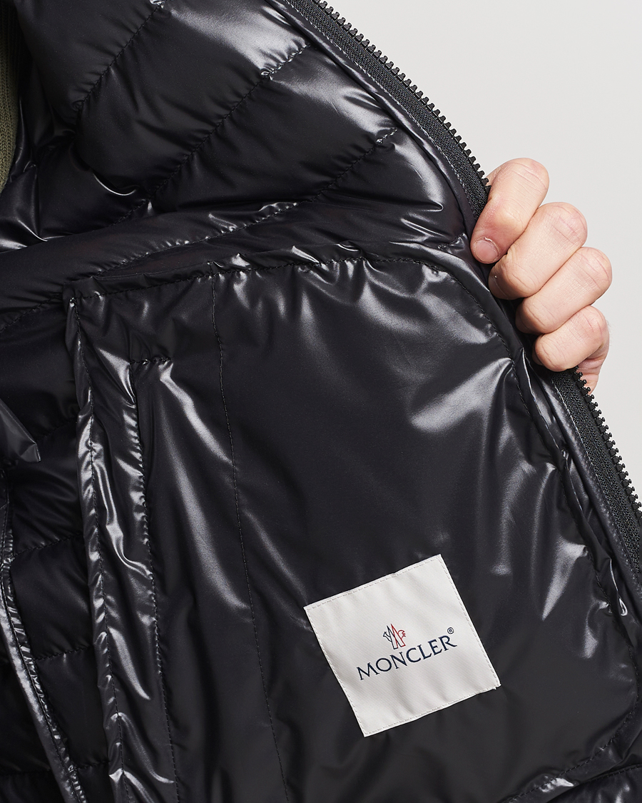 Moncler chest online bag