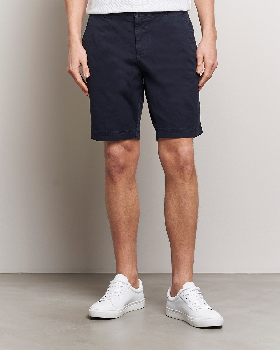 Boss shops slice shorts