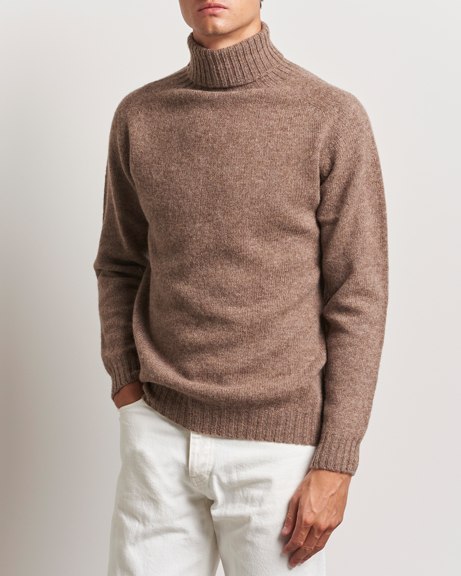 Men | Turtlenecks | Harley Of Scotland | Supersoft Lambswool Rollneck Nutmeg Brown