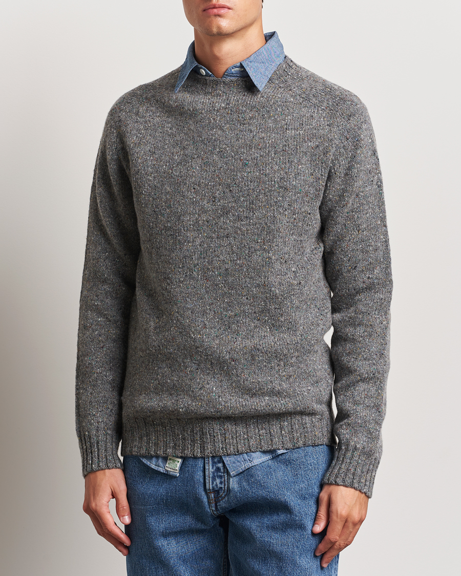 Men | Knitted Jumpers | Harley Of Scotland | Donegal Wool Crewneck Grey