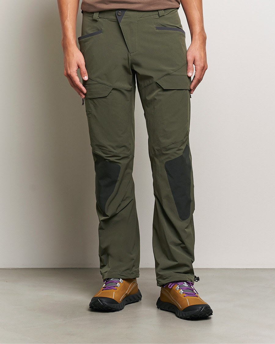 Men | Functional Trousers | Klättermusen | Misty 2.0 Softshell Pants Dark Dusty Green