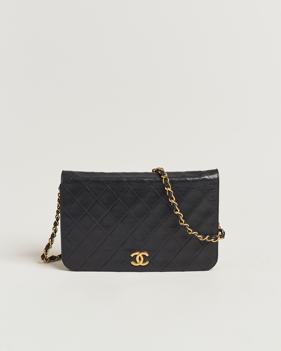 Men | Chanel Pre-Owned Single Full Flap Bag Black Lambskin | Chanel Pre-Owned | Single Full Flap Bag Black Lambskin