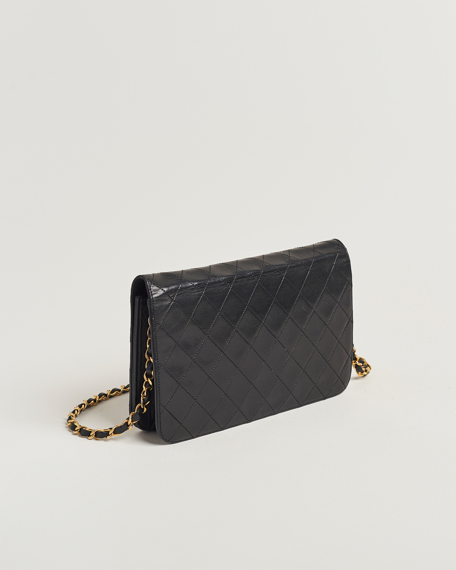 Men | Chanel Pre-Owned Single Full Flap Bag Black Lambskin | Chanel Pre-Owned | Single Full Flap Bag Black Lambskin