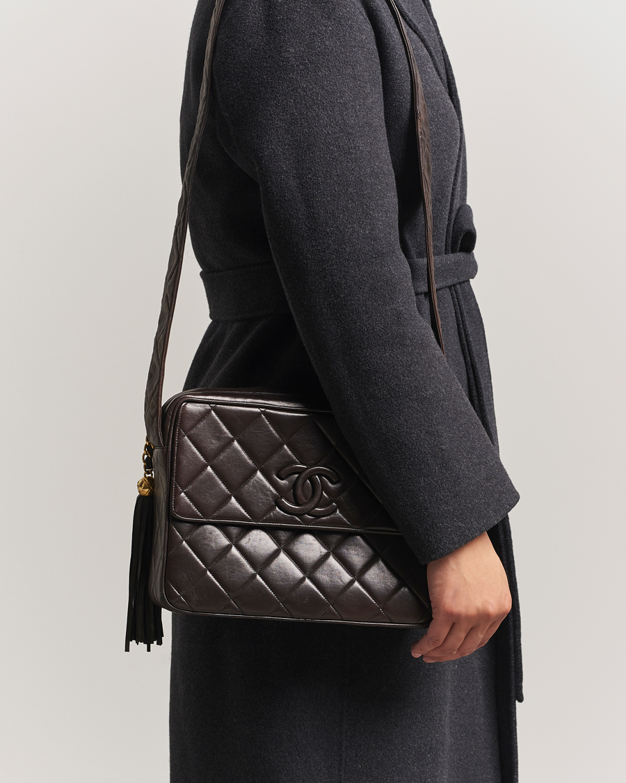 Men | Chanel Pre-Owned Tassel Flap Shoulder Bag Black Lambskin | Chanel Pre-Owned | Tassel Flap Shoulder Bag Black Lambskin