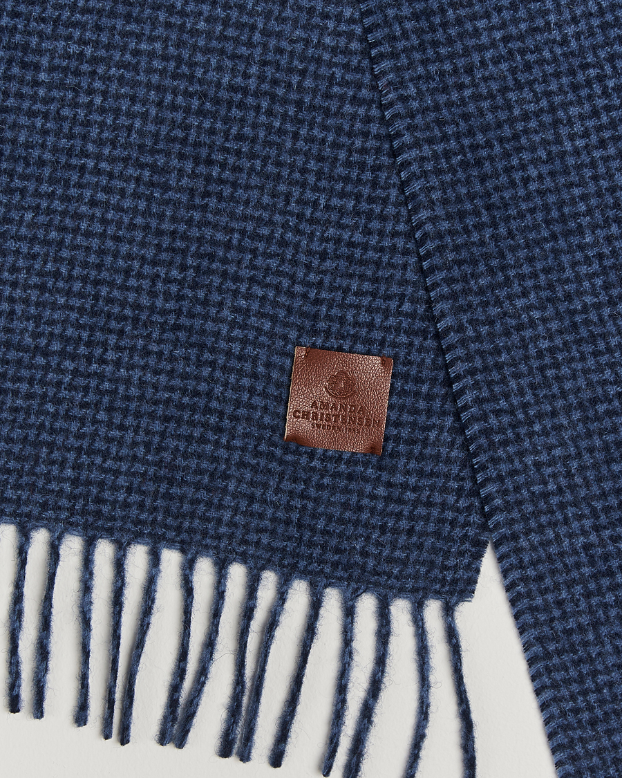 Men |  | Amanda Christensen | Merino Wool Dogtooth Scarf Navy