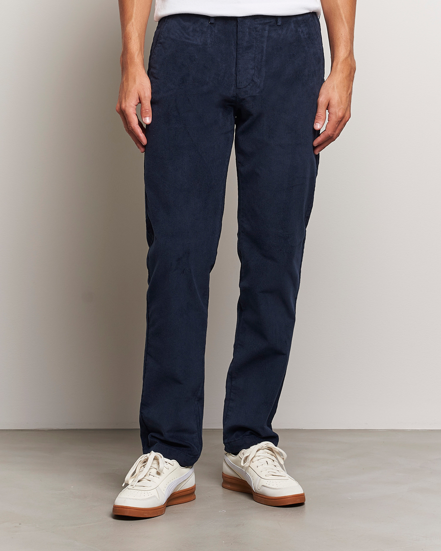 Men | Corduroy Trousers | Dockers | Slim Cotton Corduroy Chino Navy