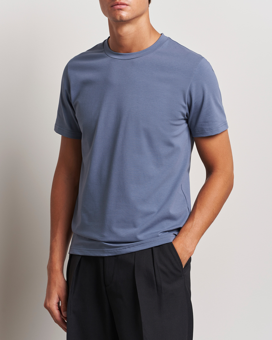 Men |  | Filippa K | Soft Lycra T-Shirt Grey Blue