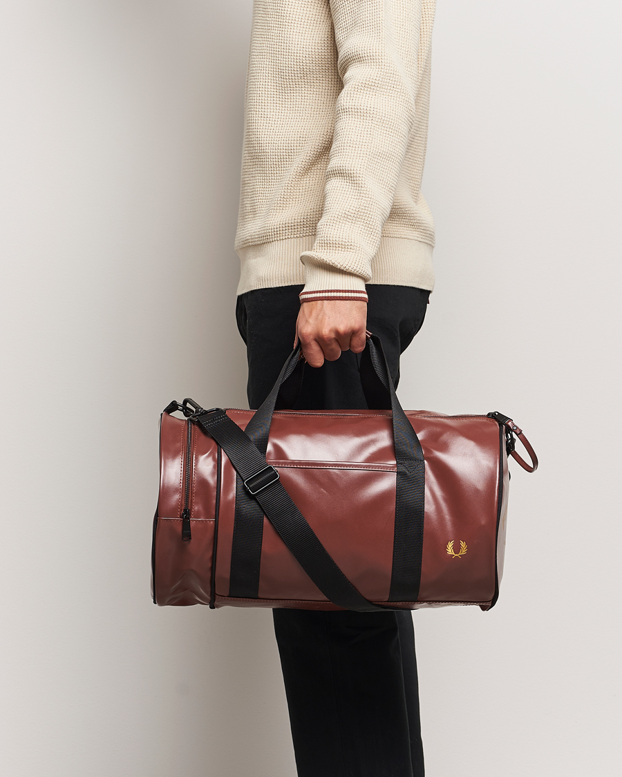 Men |  | Fred Perry | Tonal Classic Barrel Bag Whiskey Brown