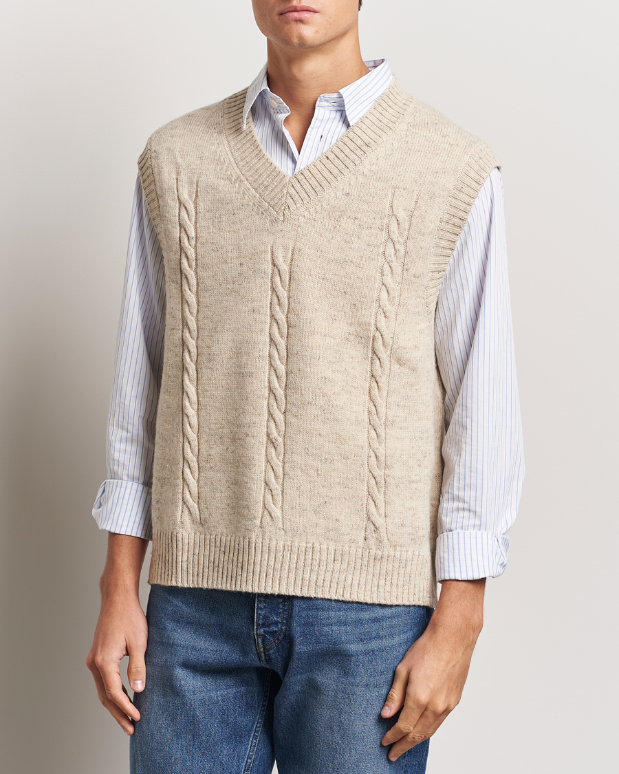 Men | GANT | GANT | Cable Knitted V-Neck Vest Seed Melange