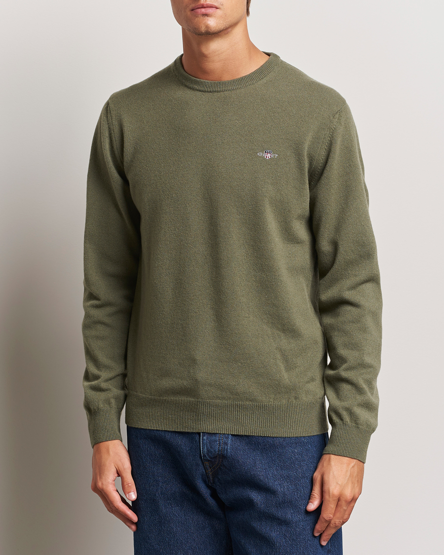 Men | Crew Neck Jumpers | GANT | Lambswool Crew Neck Pullover Juniper Green