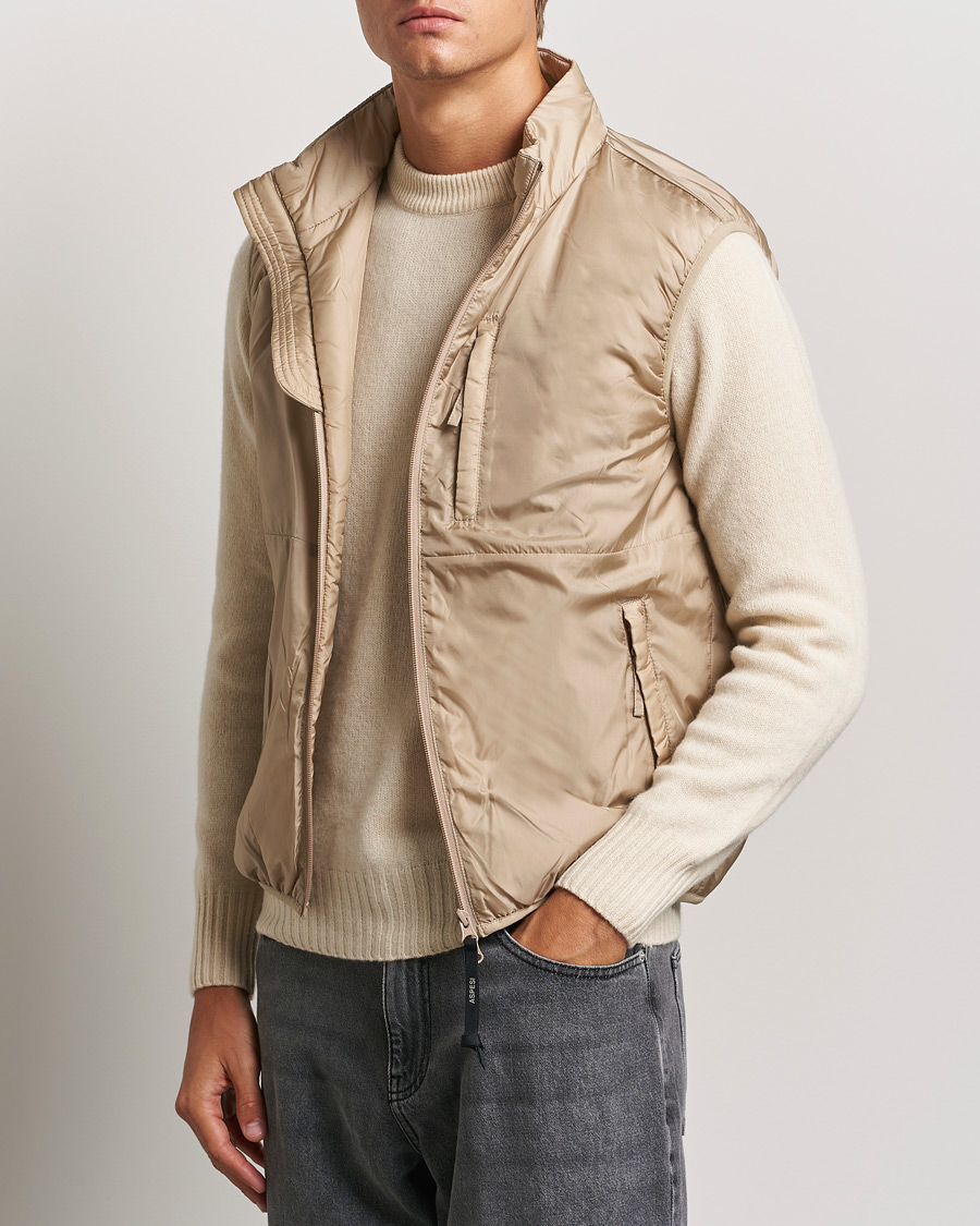 Men |  | Aspesi | Jil Padded Vest Beige