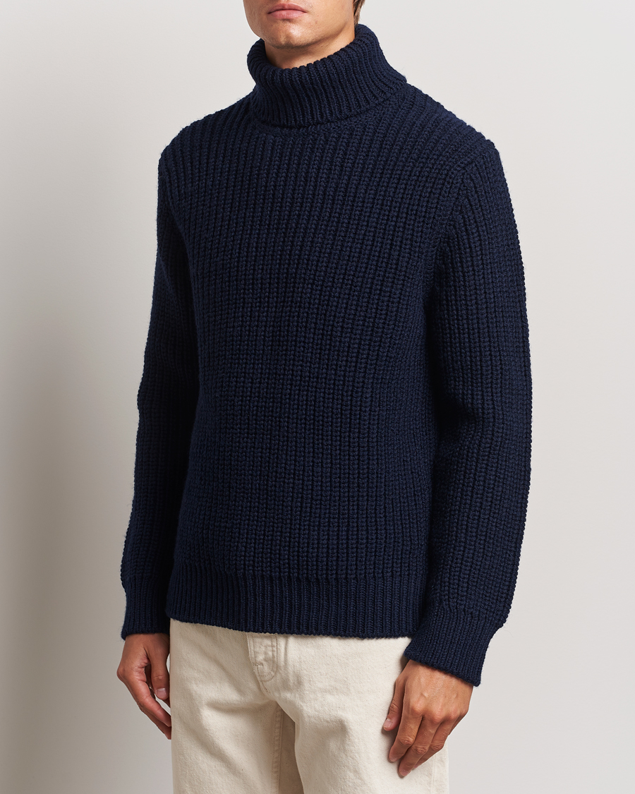 Men |  | Nudie Jeans | August Chunky Wool Knitted Rollneck Navy