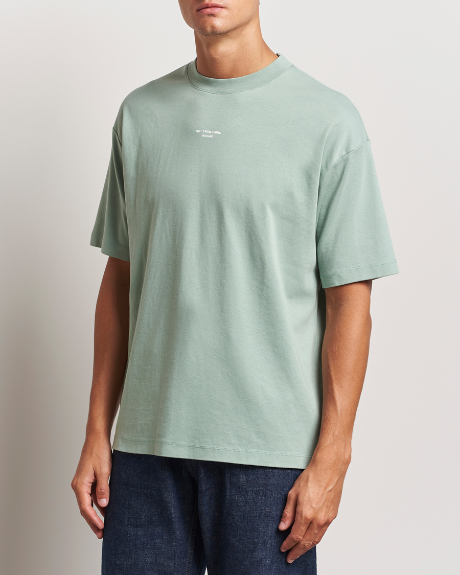 Men | Drôle de Monsieur | Drôle de Monsieur | Classic Slogan T-Shirt Water Green