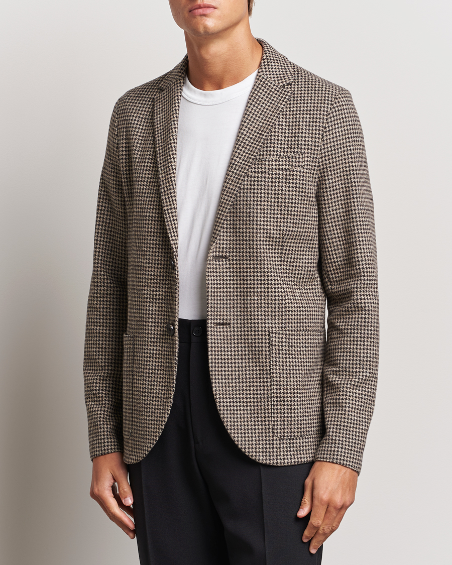 Men |  | Harris Wharf London | Two Button Houndstooth Blazer Beige