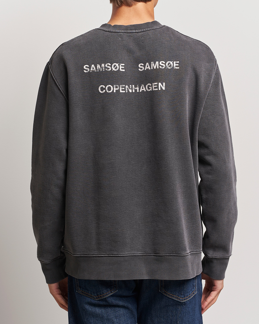 Men |  | Samsøe Samsøe | Poetry Printed Crew Neck Sweatshirt Black Balance