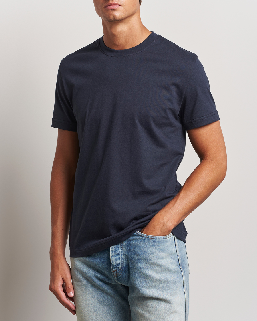 Men | New product images | Tiger of Sweden | Dillan Crew Neck T-Shirt Light Ink