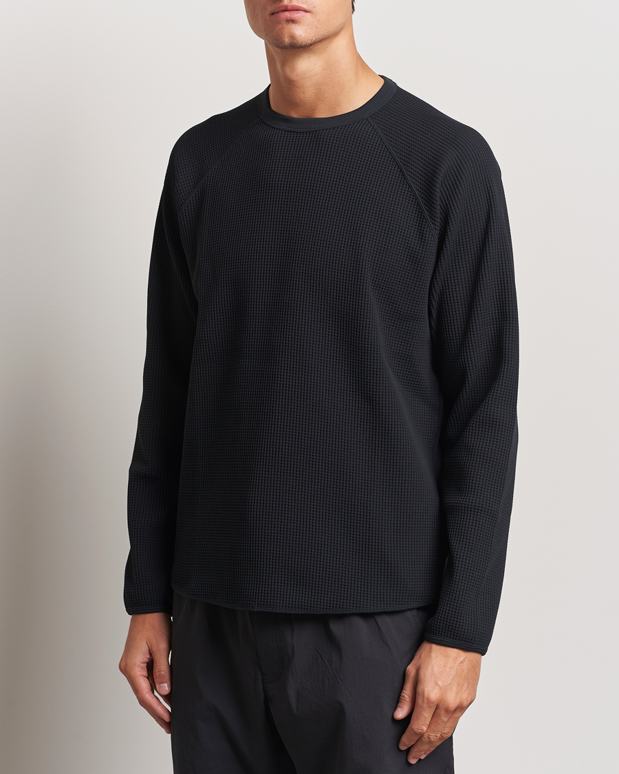 Men | Active | Goldwin | WF Light Long Sleeve T-Shirt Black