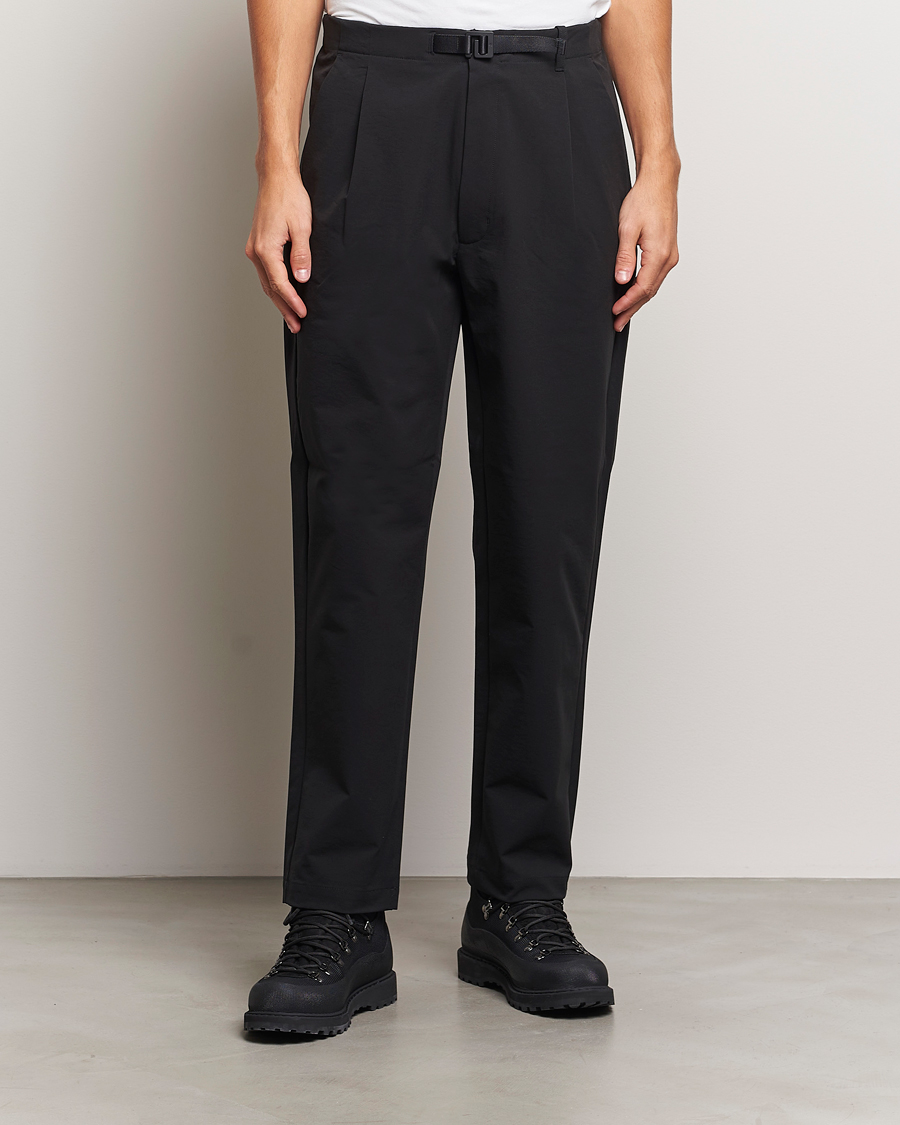 Men |  | Goldwin | One Tuck Tapered Stretch Pants Black