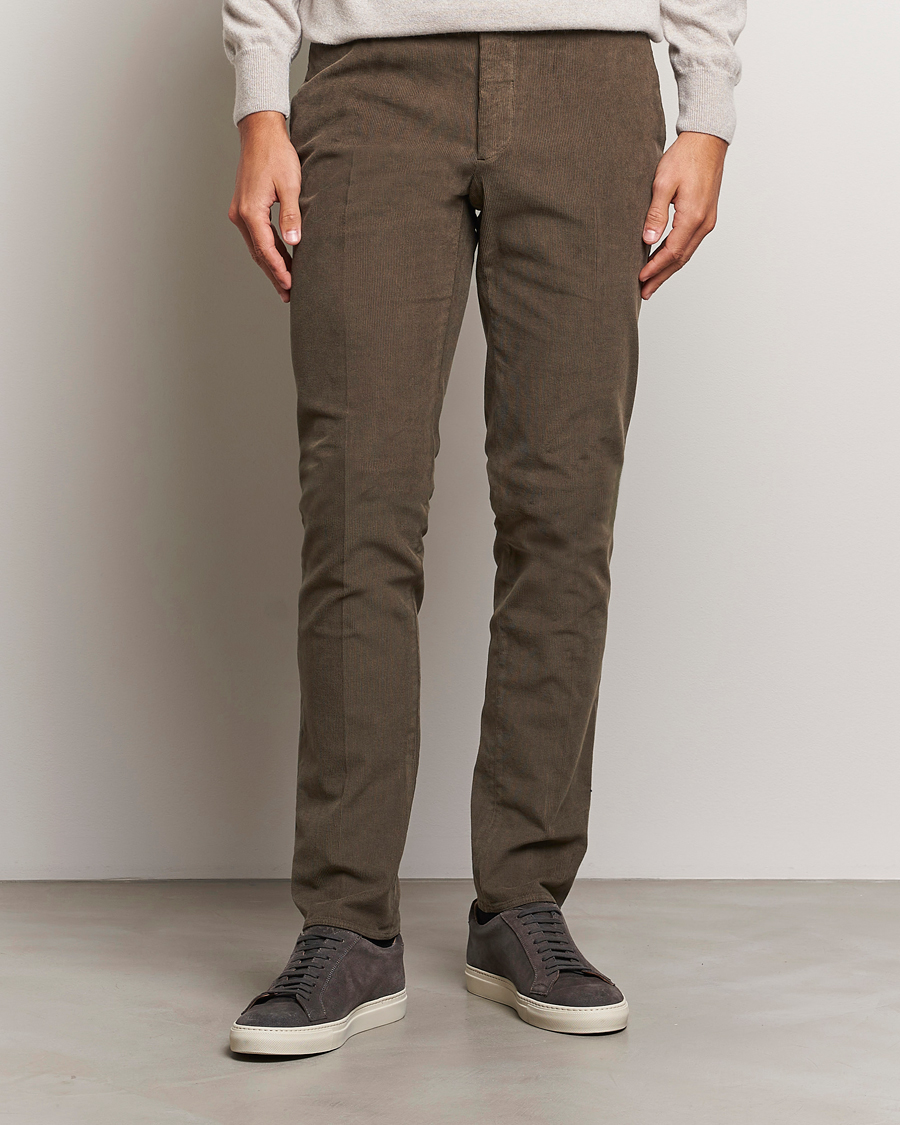 Men |  | Incotex | Slim Fit Baby Corduroy Trousers Brown