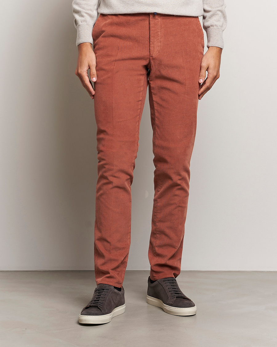 Men |  | Incotex | Slim Fit Baby Corduroy Trousers Vintage Red