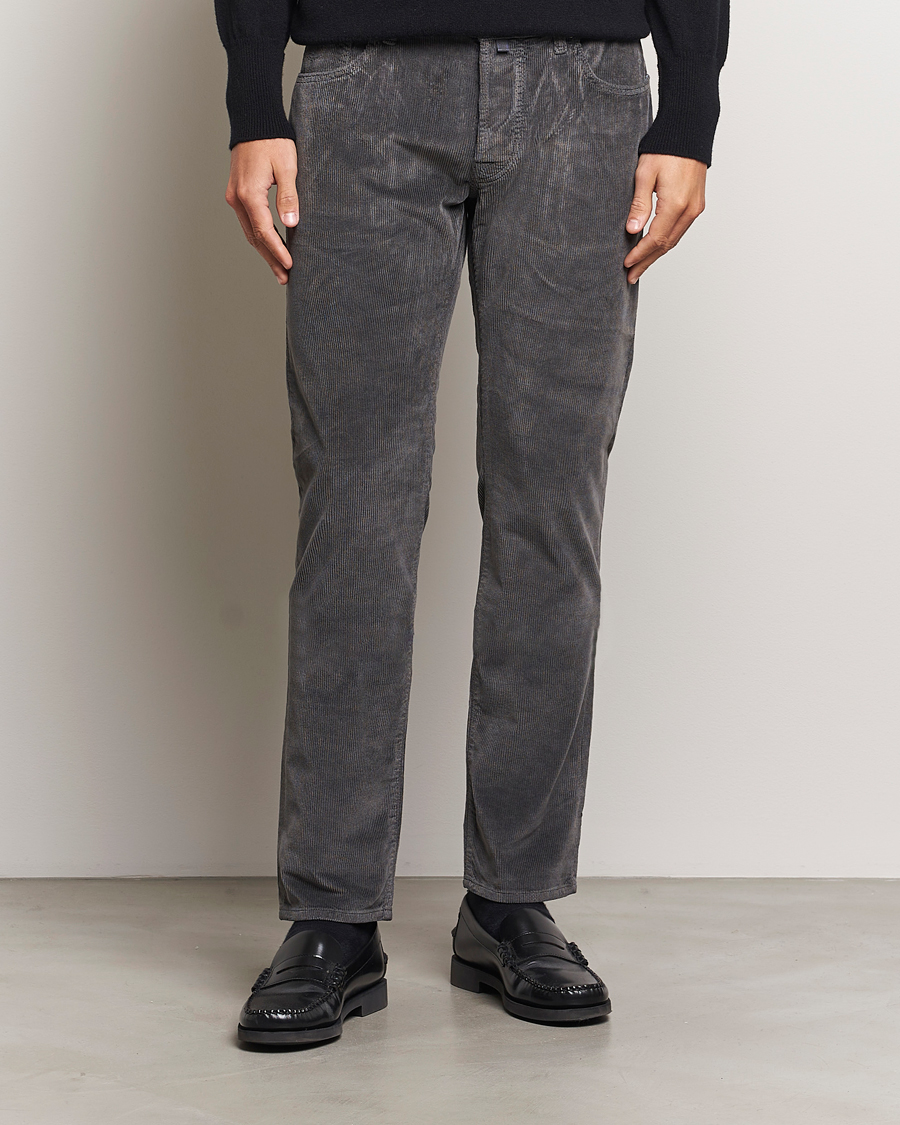 Men |  | Jacob Cohën | Bard 5-Pocket Medium Corduroy Trousers Grey