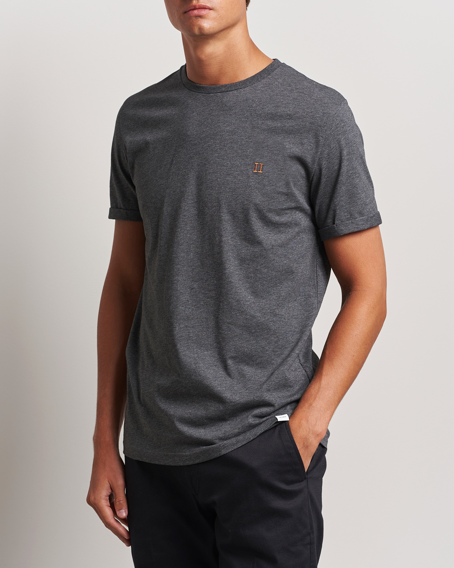 Men | New product images | LES DEUX | Nørregaard T-Shirt Mountain Grey Melange
