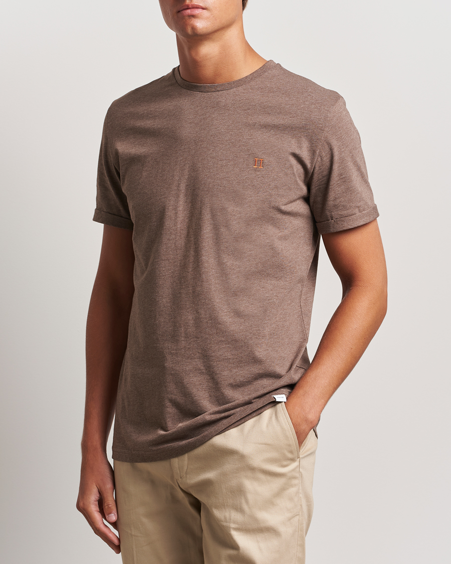 Men | New Brands | LES DEUX | Nørregaard T-Shirt Charcoal Melange