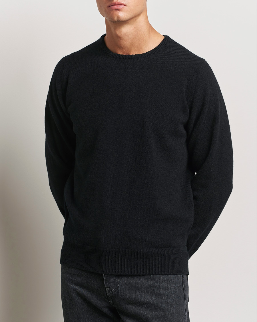 Men | Clothing | William Lockie | Rob Lambswool Crewneck Black