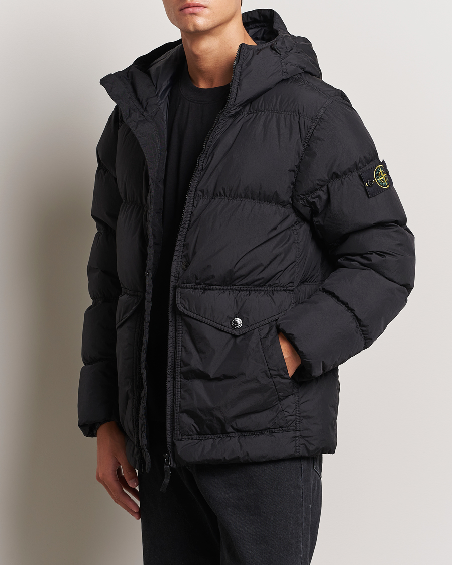 Men | Luxury Brands | Stone Island | Garment Dyed Recycled Nylon Down Hooded Jacket Black