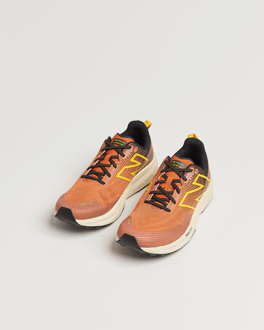 Men |  | New Balance Running | FuelCell Venym  Infield Clay