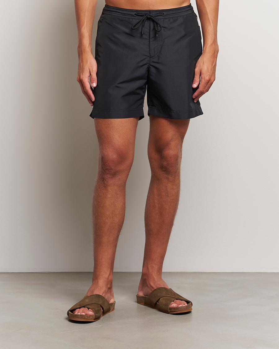 Men | New product images | Orlebar Brown | Bulldog Drawcord Swimshorts Black