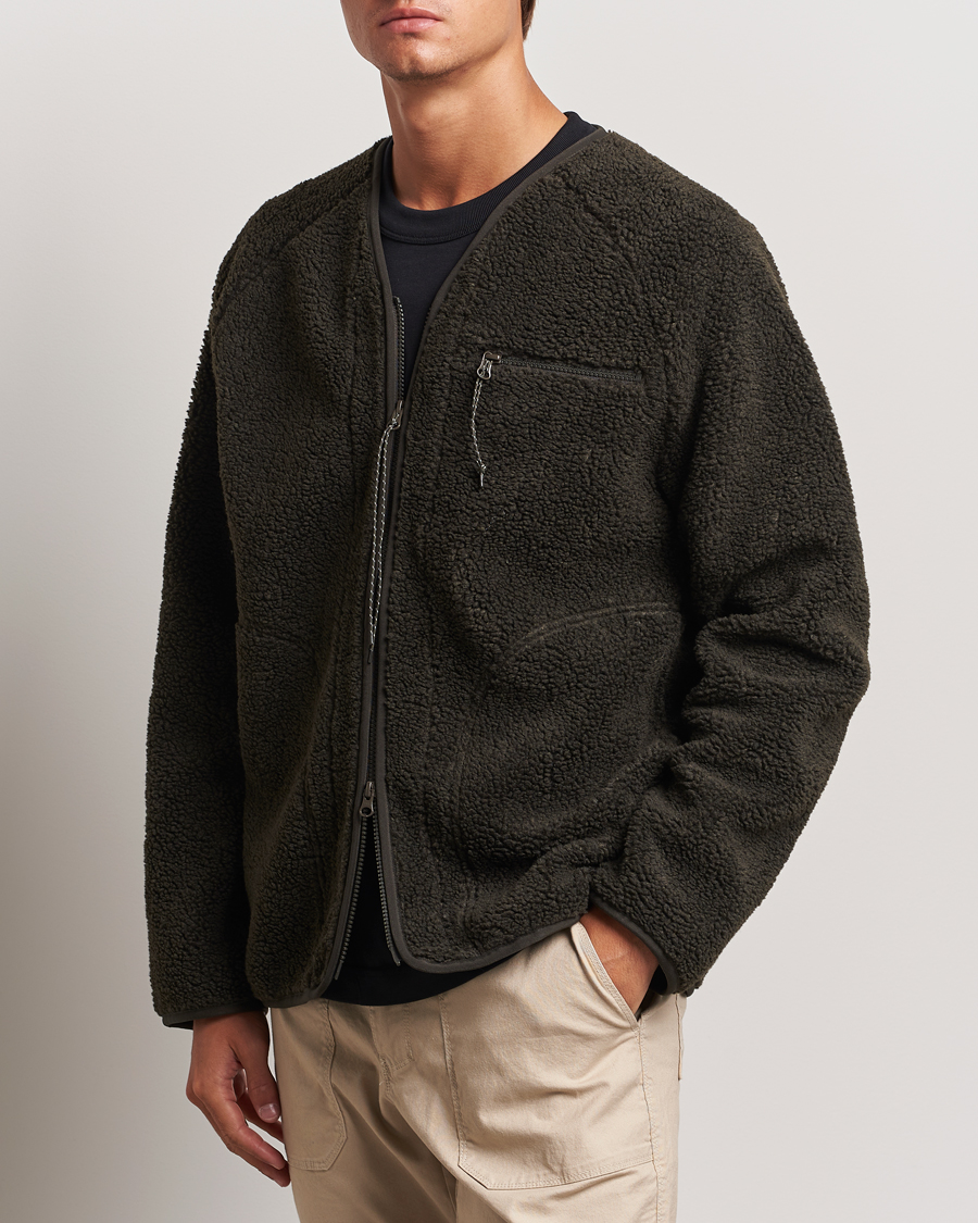 Men |  | Peak Performance | Heavy Pile Oversized Cardigan Olive Extreme