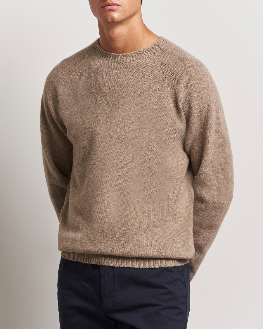 Men | Departments | Sunspel | Lambswool Crewneck Sandstone