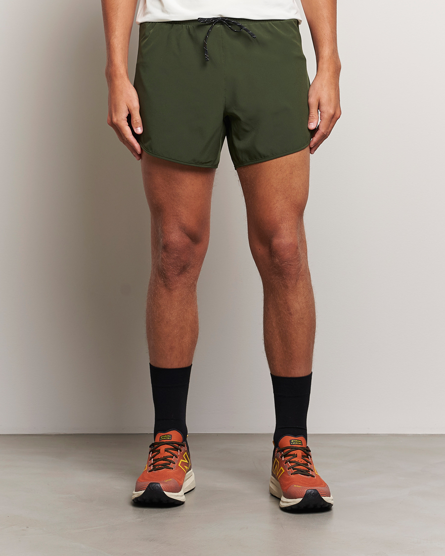 Men |  | District Vision | 5 Inch Training Shorts Ivy