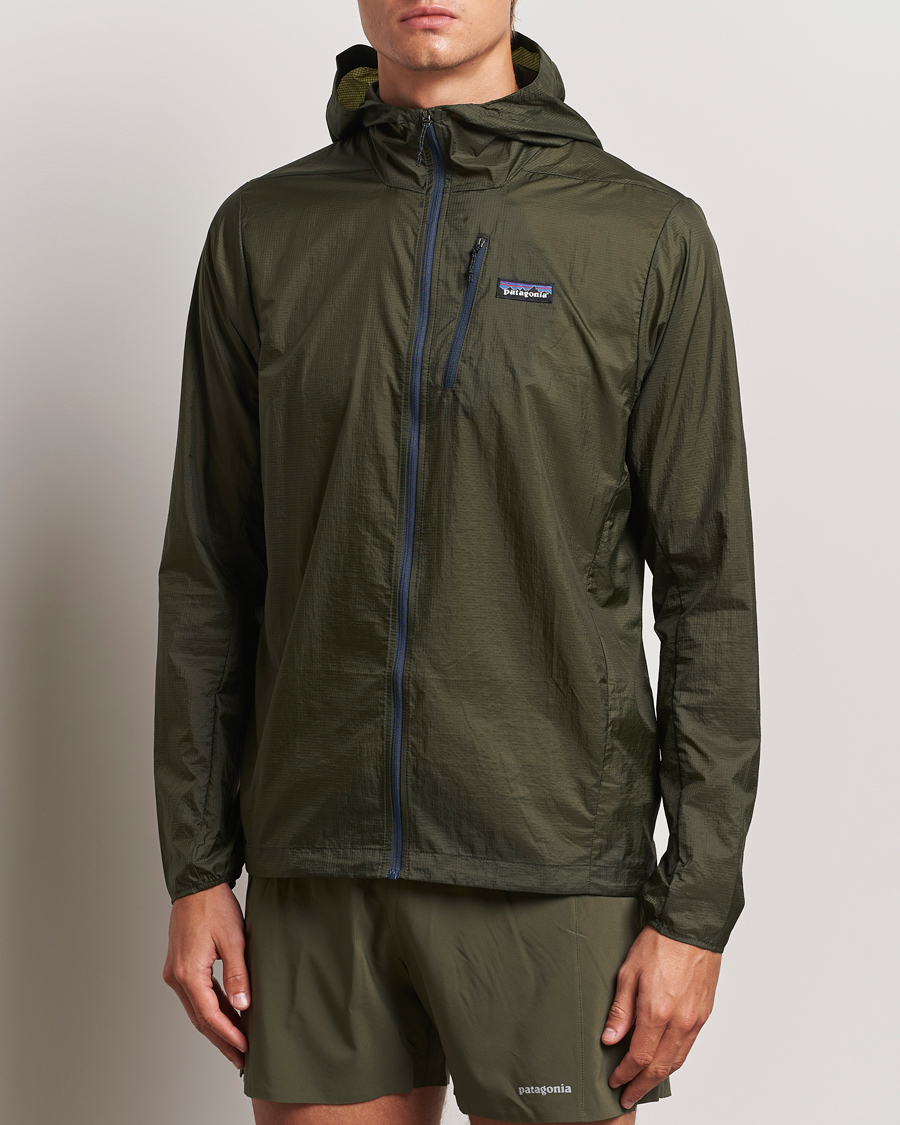 Men | Active | Patagonia | Houdini Jacket Pine Needle Green