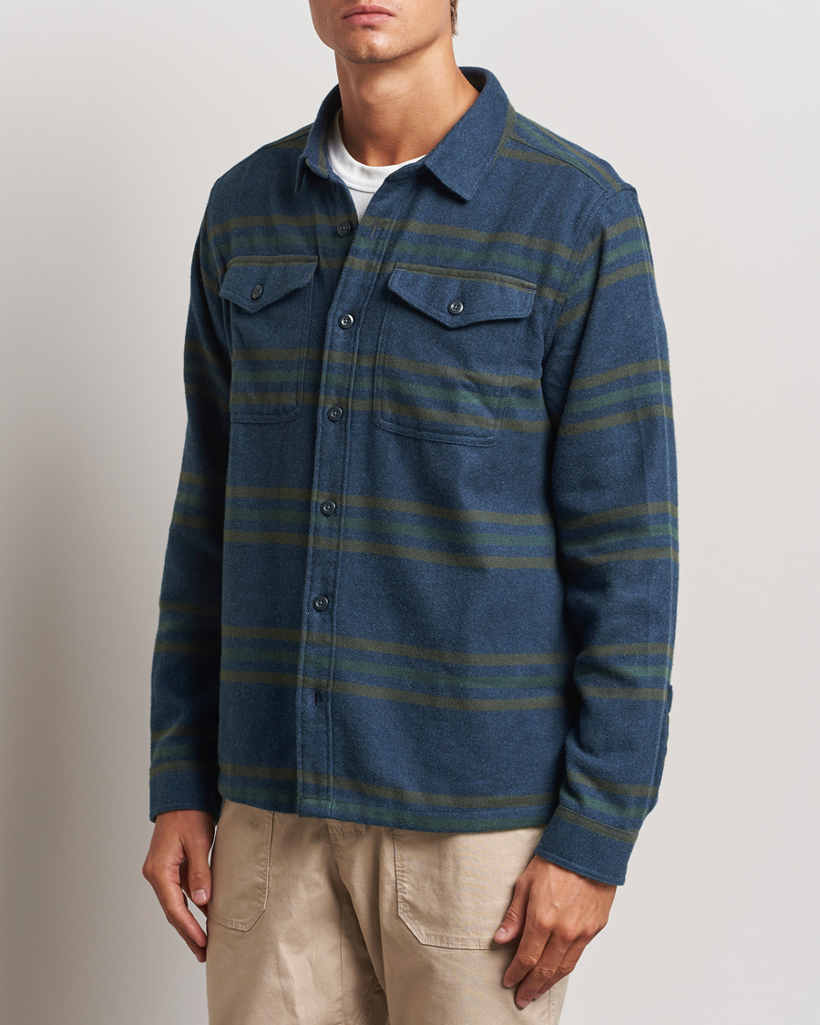 Men | Active | Patagonia | Fjord Flannel Shirt Smolder Blue