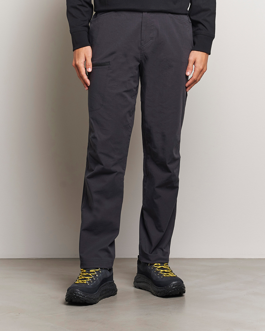 Men | Active | Patagonia | Venga Rock Pants Ink Black