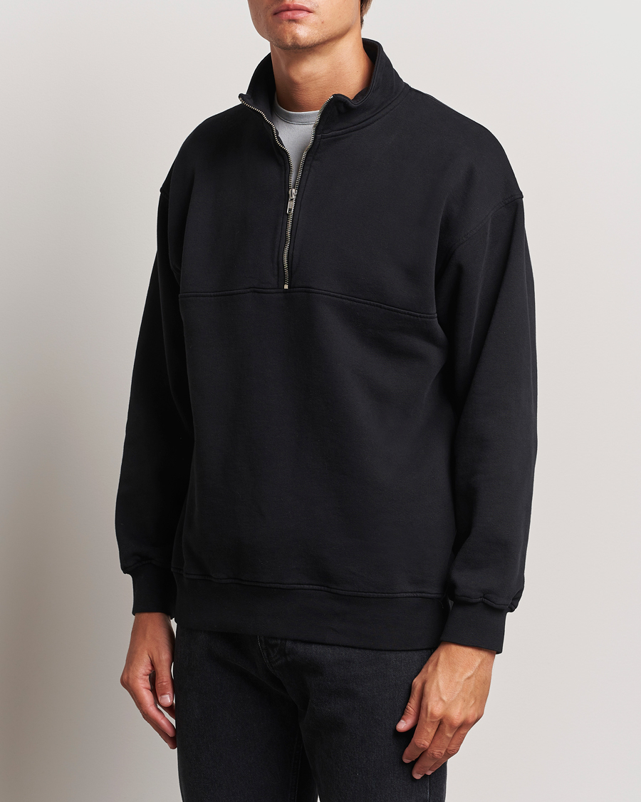 Men |  | Colorful Standard | Classic Organic Half-Zip Deep Black