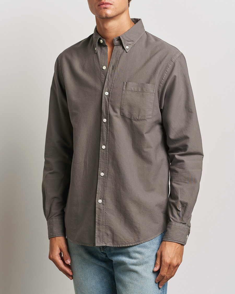 Men |  | Colorful Standard | Classic Organic Oxford Button Down Shirt Storm Grey