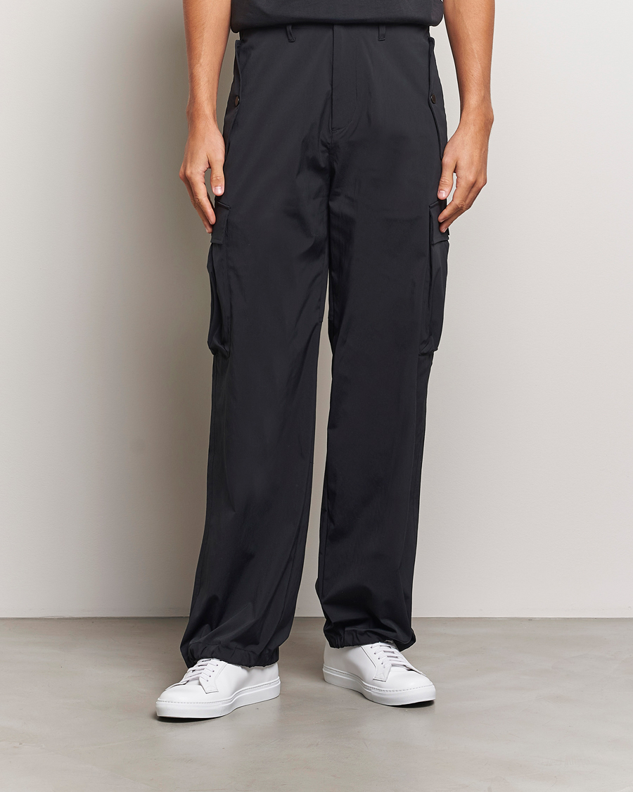 Men |  | J.Lindeberg | Cosmo Tech Cargo Pants Black