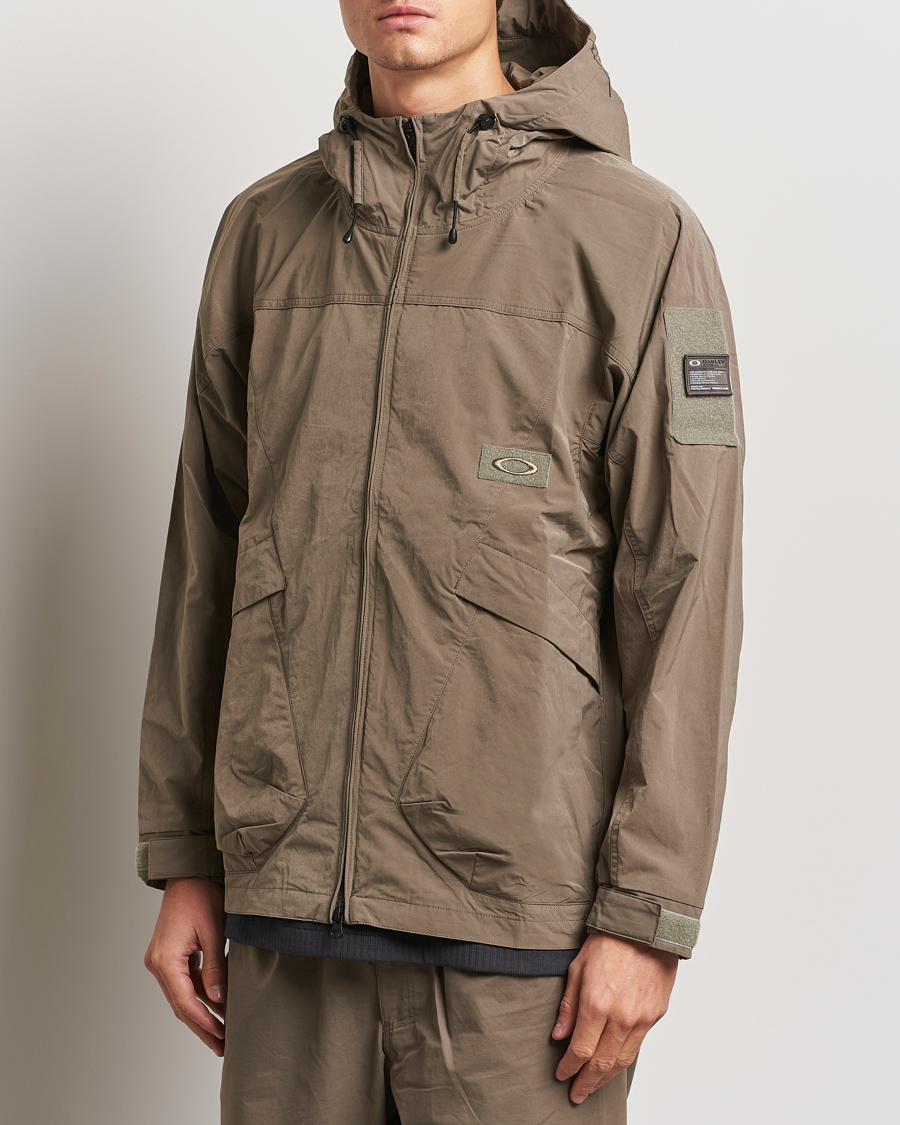 Men |  | Oakley | FGL Sector Jacket Sheet Metal