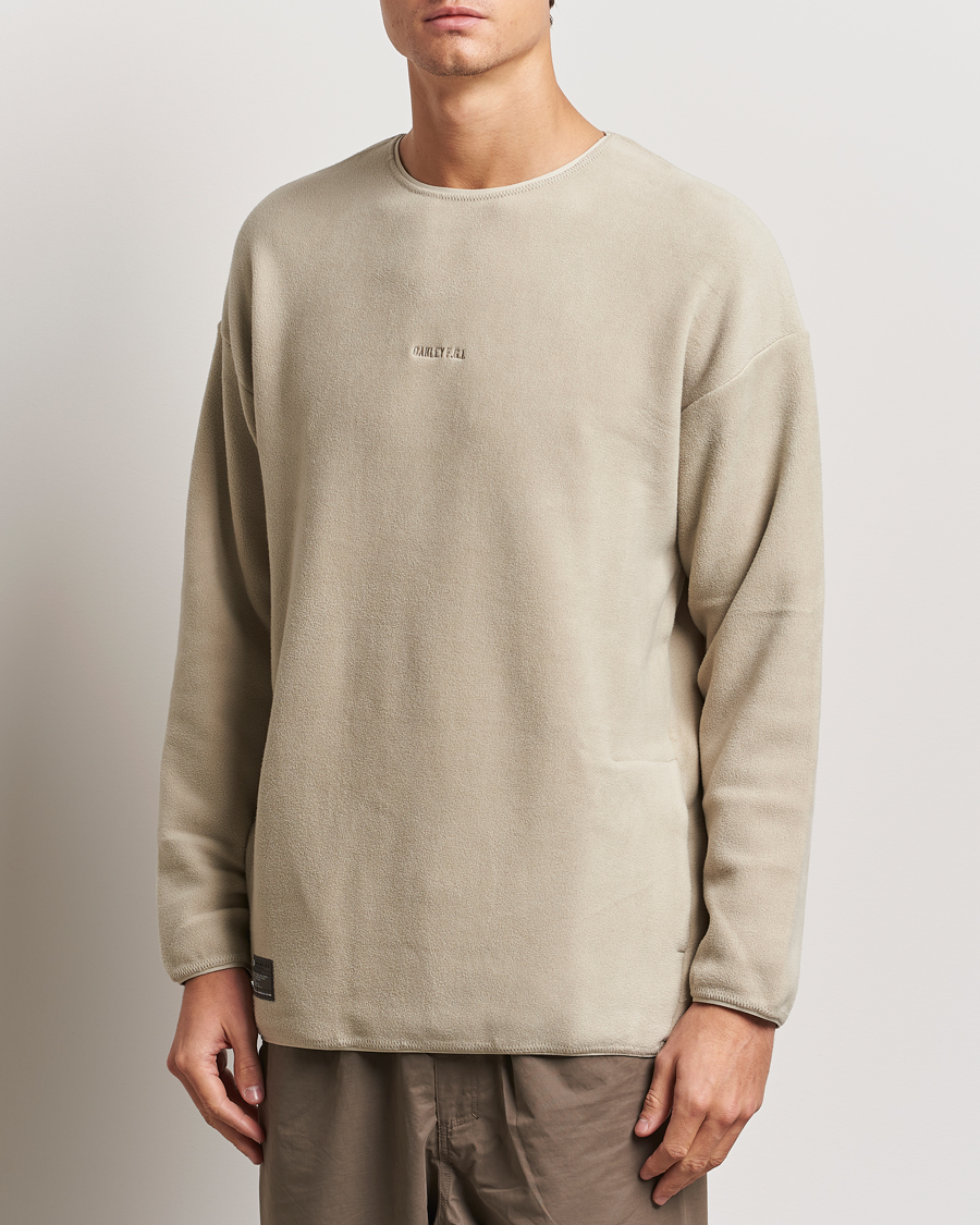 Men |  | Oakley | FGL Micro Fleece Crew Desert Sand