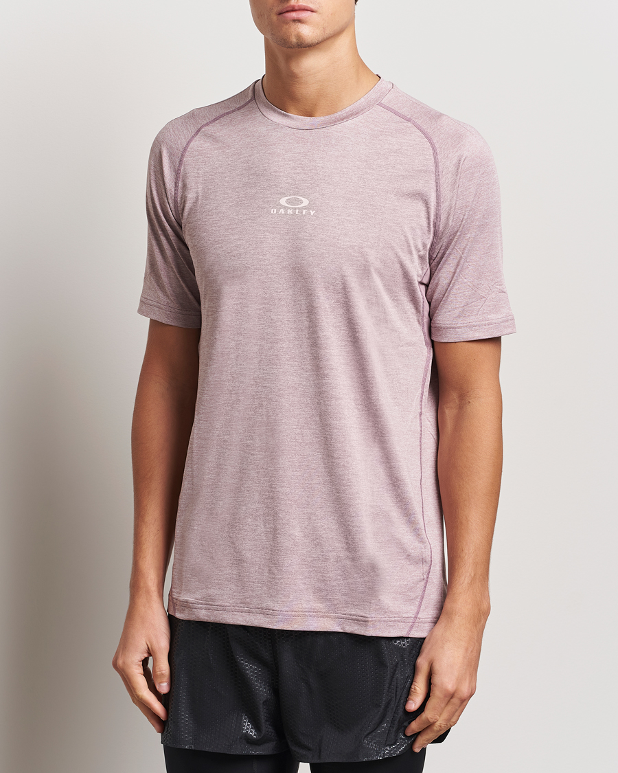 oakley stretch コレクション t シャツ