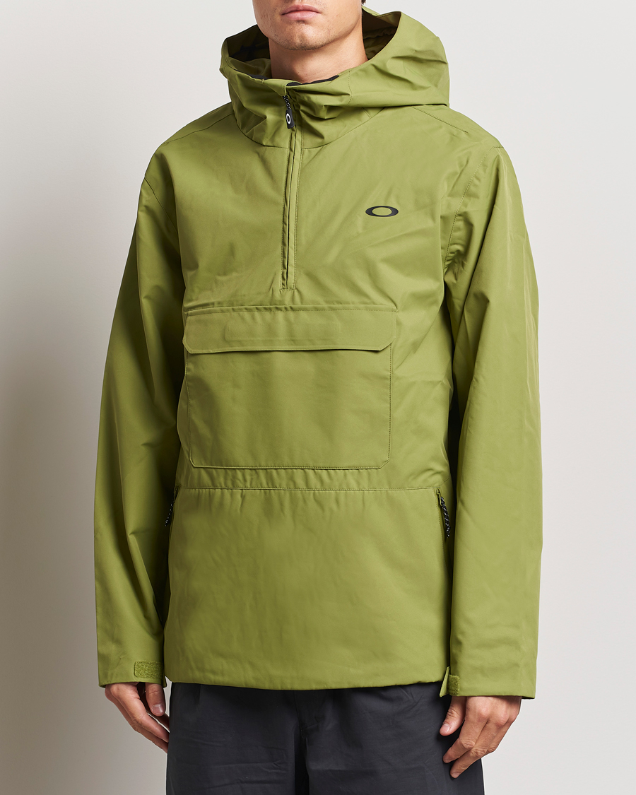 Men |  | Oakley | Divisional RC Shell Anorak Fern