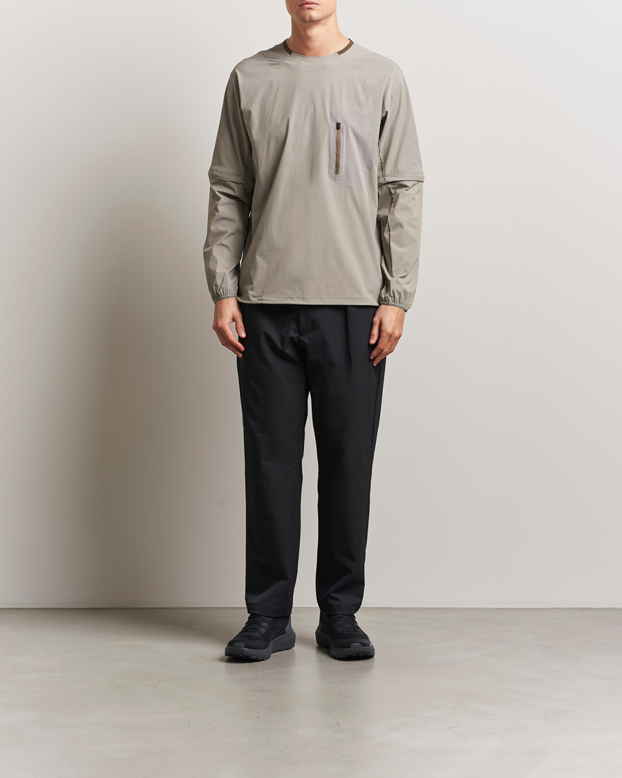 Men | T-Shirts | Oakley | Latitude Flight Convert Shell T-shirt Boulder Green