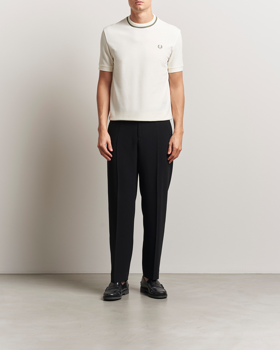 Men | T-Shirts | Fred Perry | Pique Crew Neck T-Shirt Light Ecru