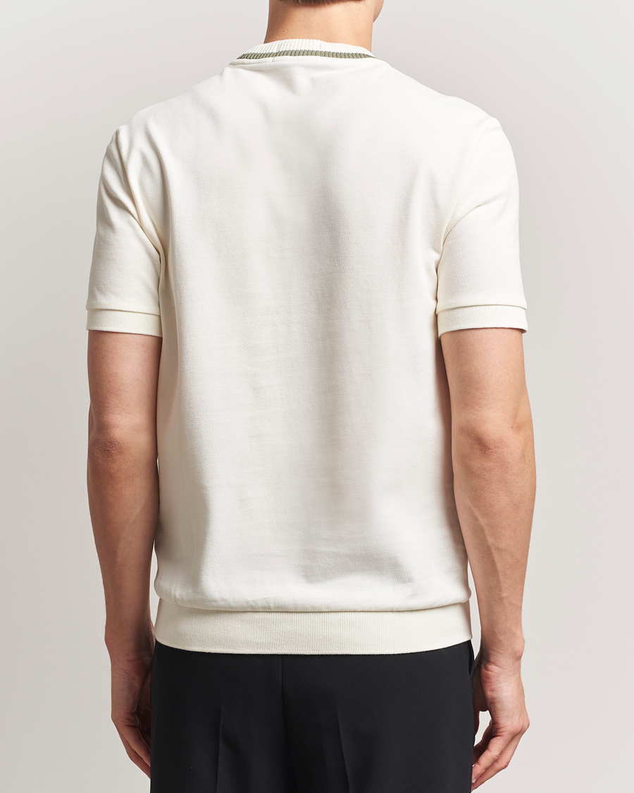 Men | T-Shirts | Fred Perry | Pique Crew Neck T-Shirt Light Ecru