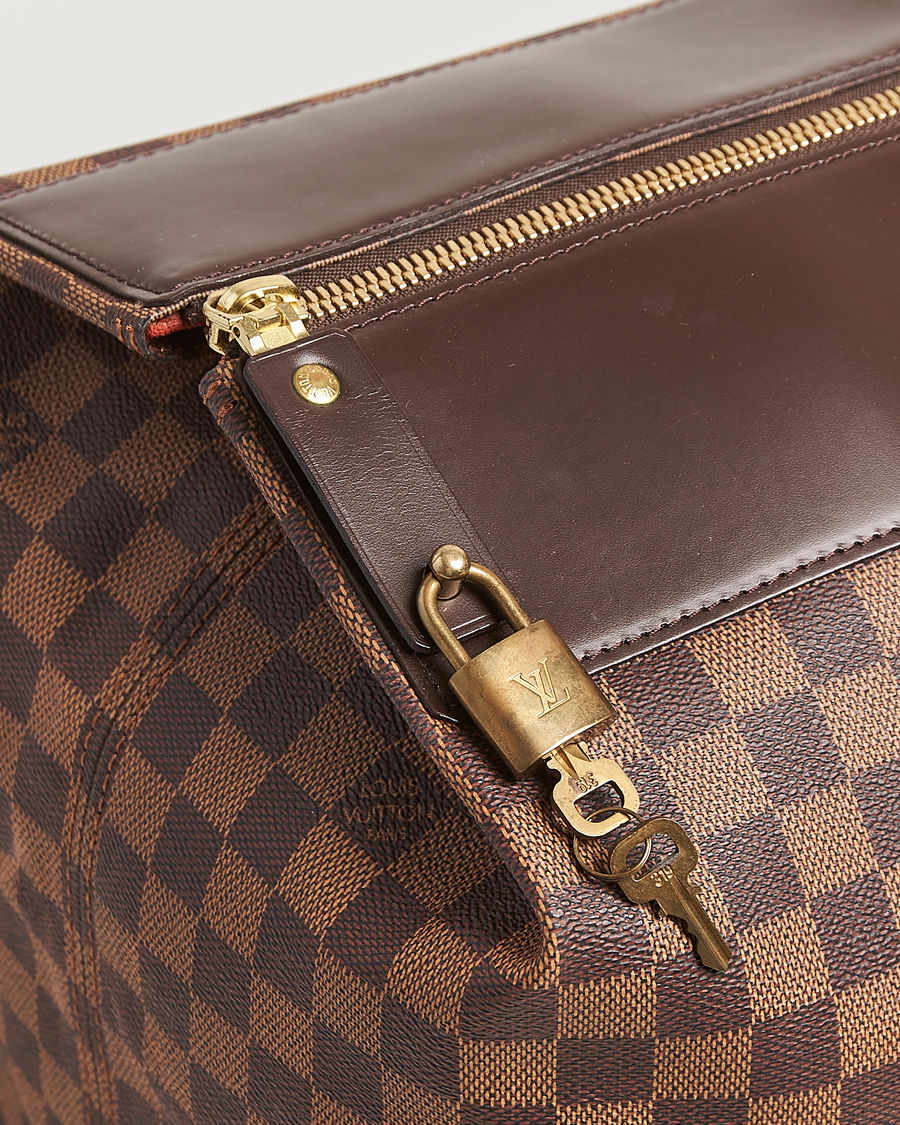 Men | Louis Vuitton Pre-Owned Greenwich GM Travel Bag Damier Ebene | Louis Vuitton Pre-Owned | Greenwich GM Travel Bag Damier Ebene