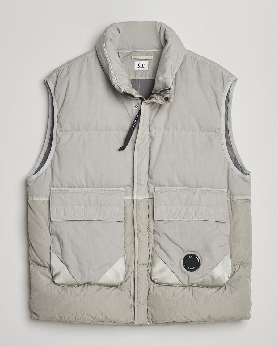 Men | Gilets | C.P. Company | Eco Chrome Mixed Down Vest Light Grey